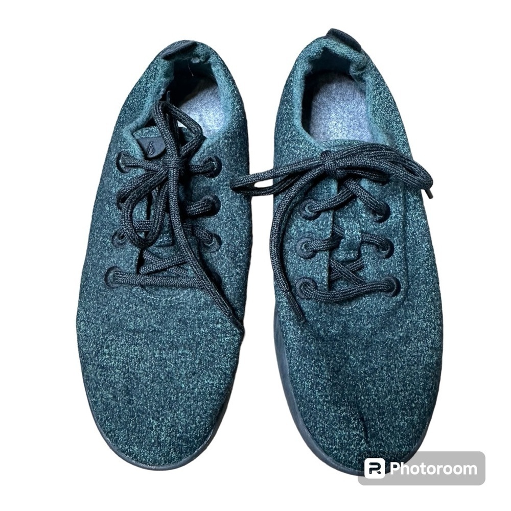 Allbirds Women’s Wool Runner sneakers dark green size 9